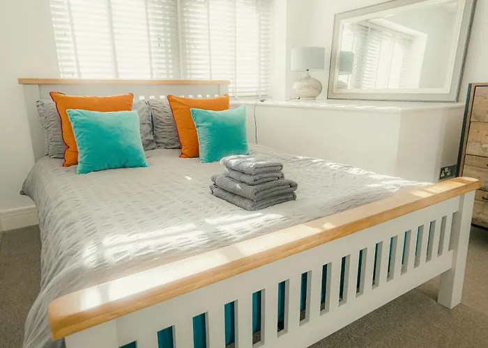 Super Duplex With Free Parking